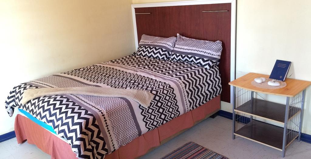 Pwake Guesthouse Opuwo Bagian luar foto